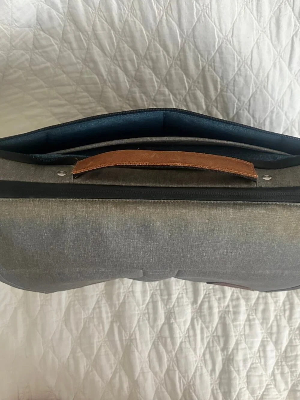 Peak Design Messenger 15